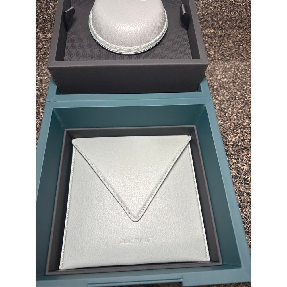 Audemars Piguet watch cleaning set